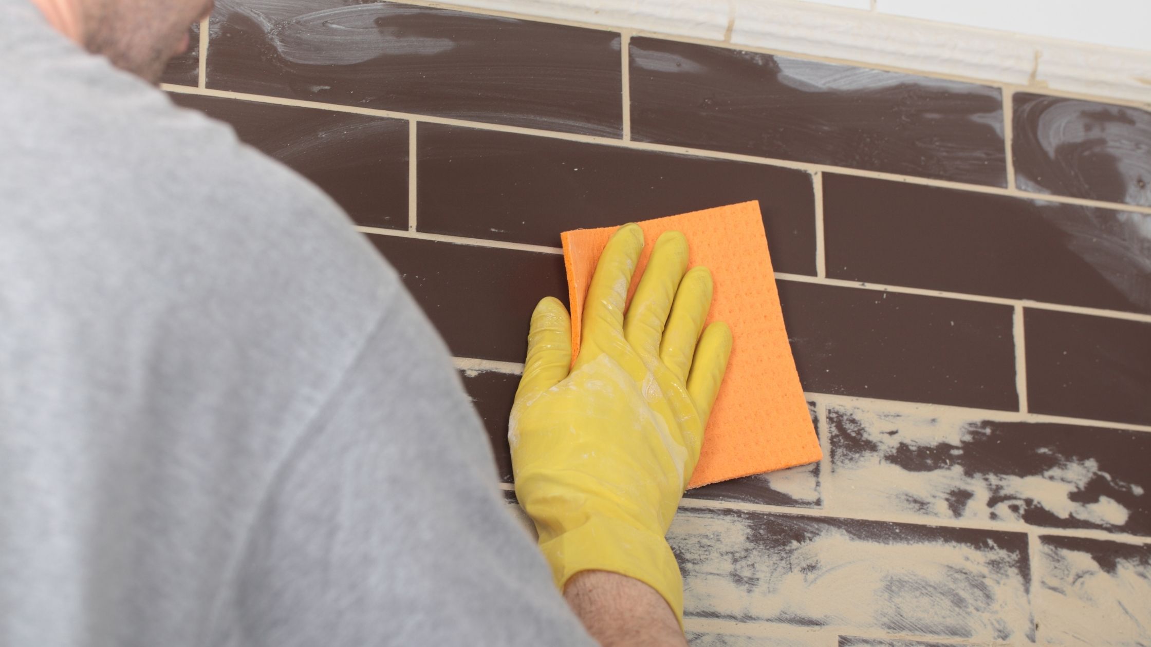 how to clean grout in tiles