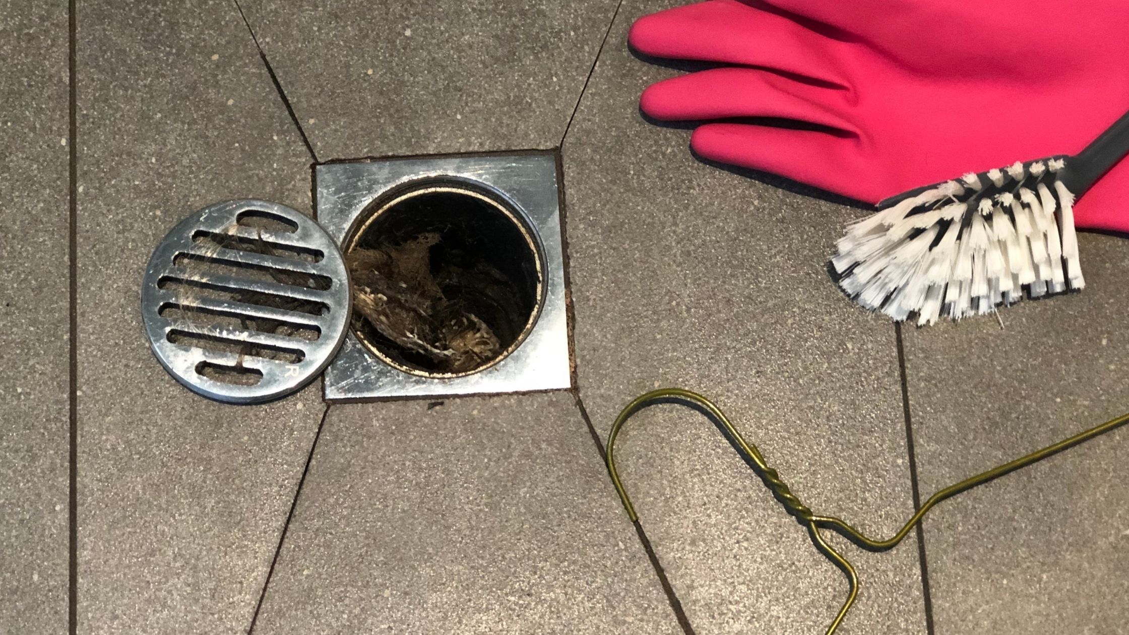 how to fix smelly bathroom floor drains